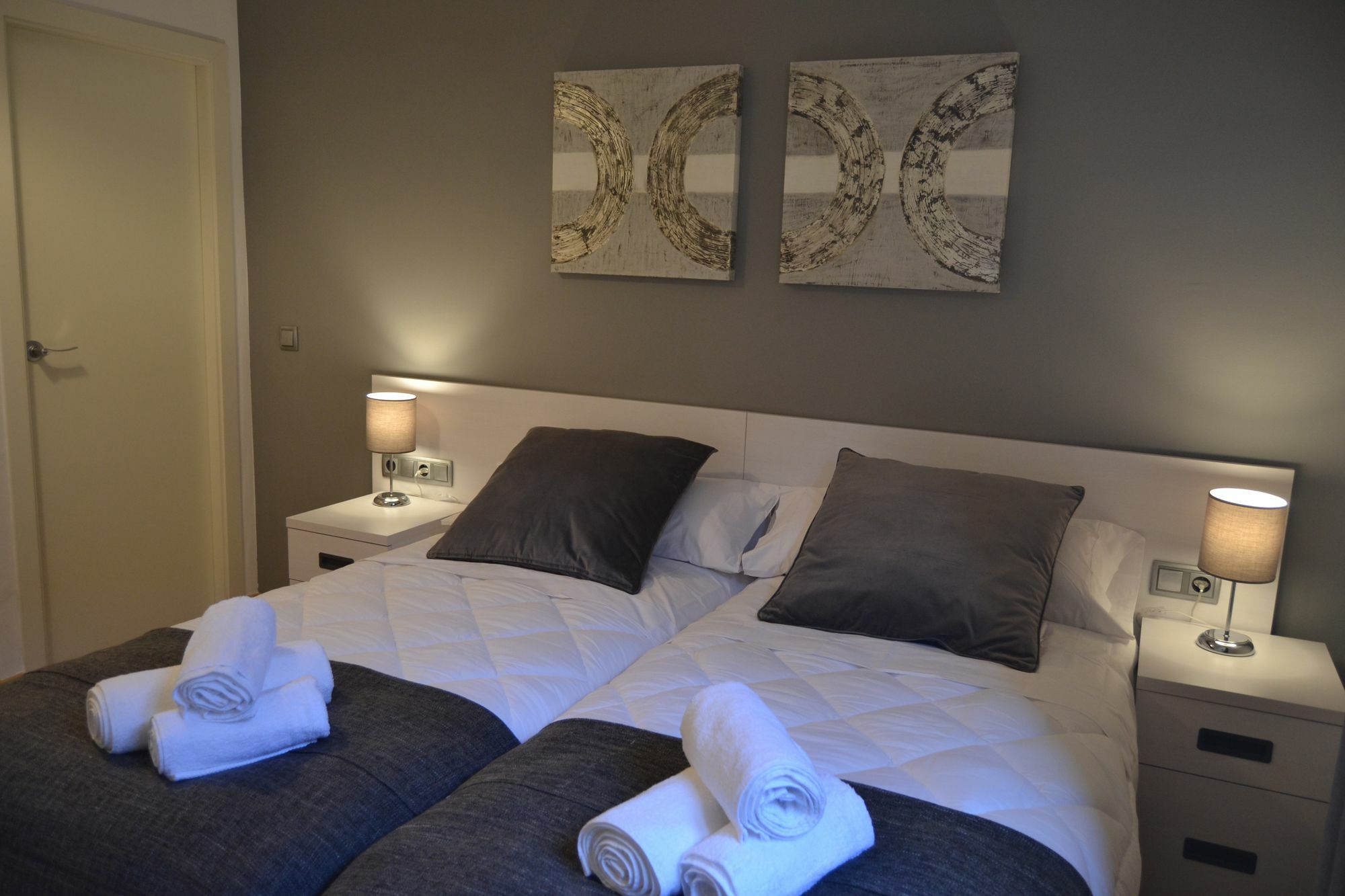Ram Rooms R.C. Ταραγόνα Εξωτερικό φωτογραφία